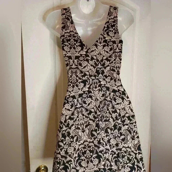 FOREVER 21 Black Cream Whimsigoth Fairycore Midi Party S dress (#763) - Picture 6 of 8